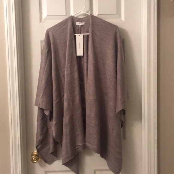 Calvin Klein Accessories - NWT Calvin Klein Shawl